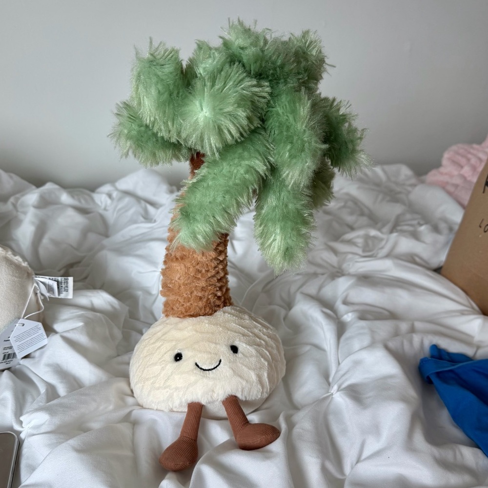 Jellycat BNWT pammie palm tree RARE sold out and maybe retired